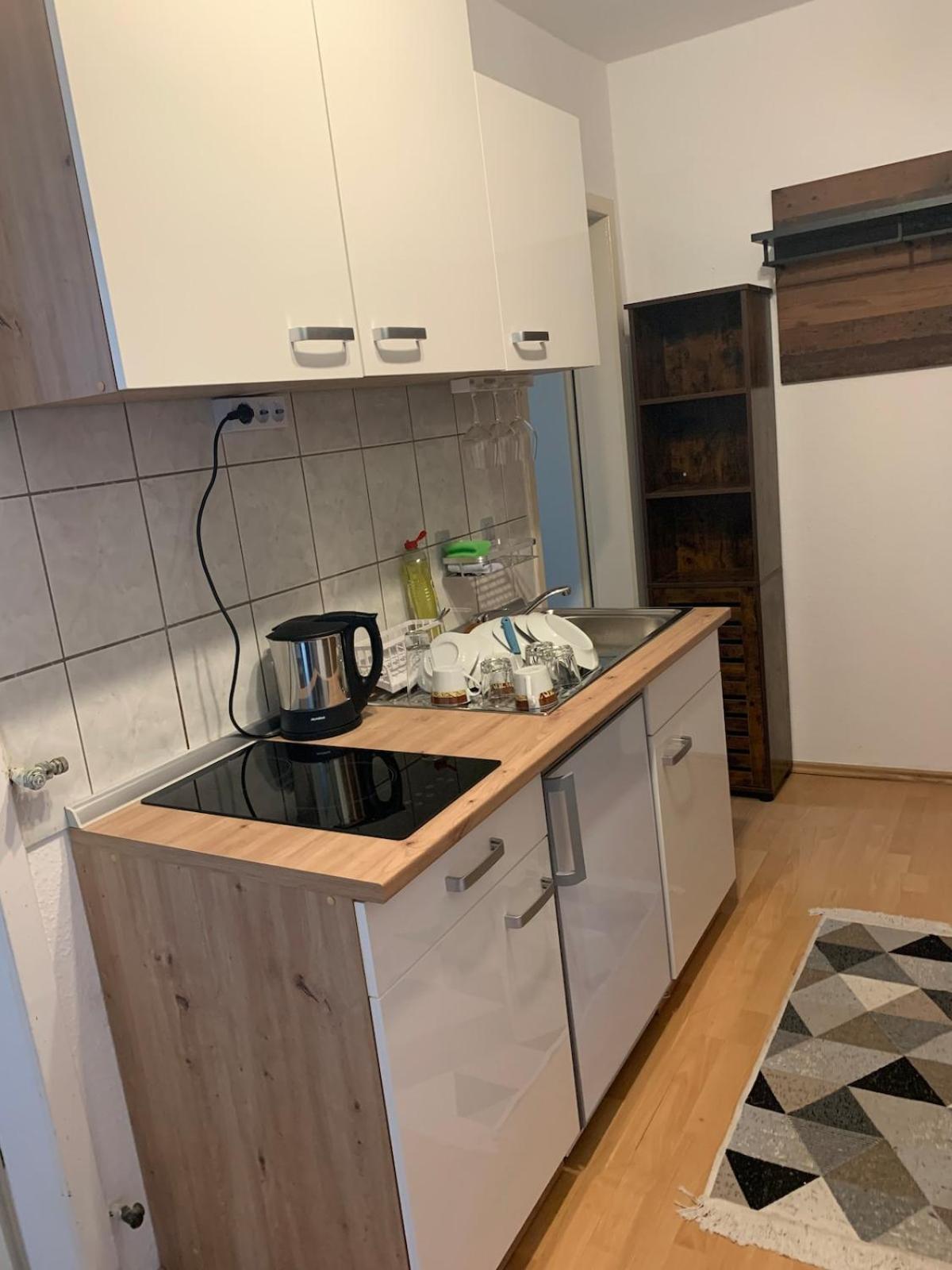 Kleine Wohnung In Оверат Екстериор снимка
